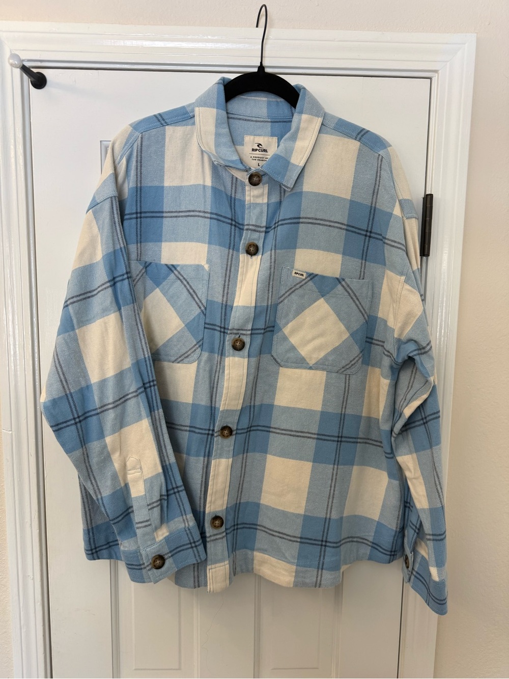Rip Curl Button Up Long Sleeve Flannel Blue and White L